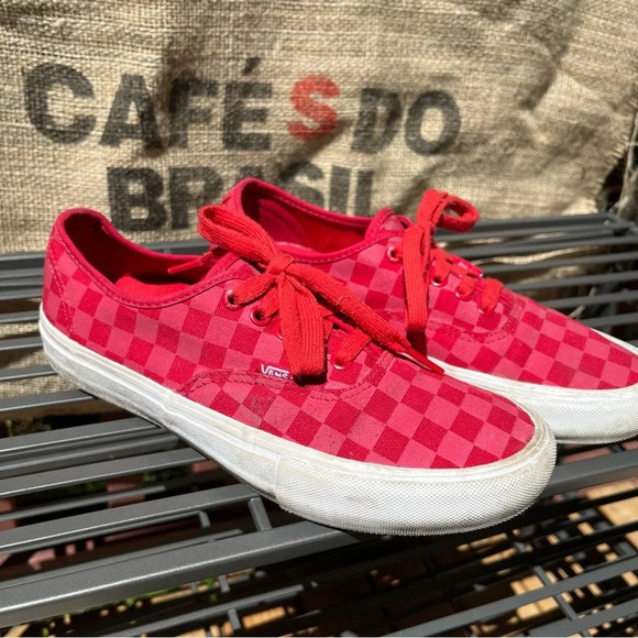 VANS Reflective OFF THE WALL authentic pro red checkerboard 9 - Picture 13 of 16